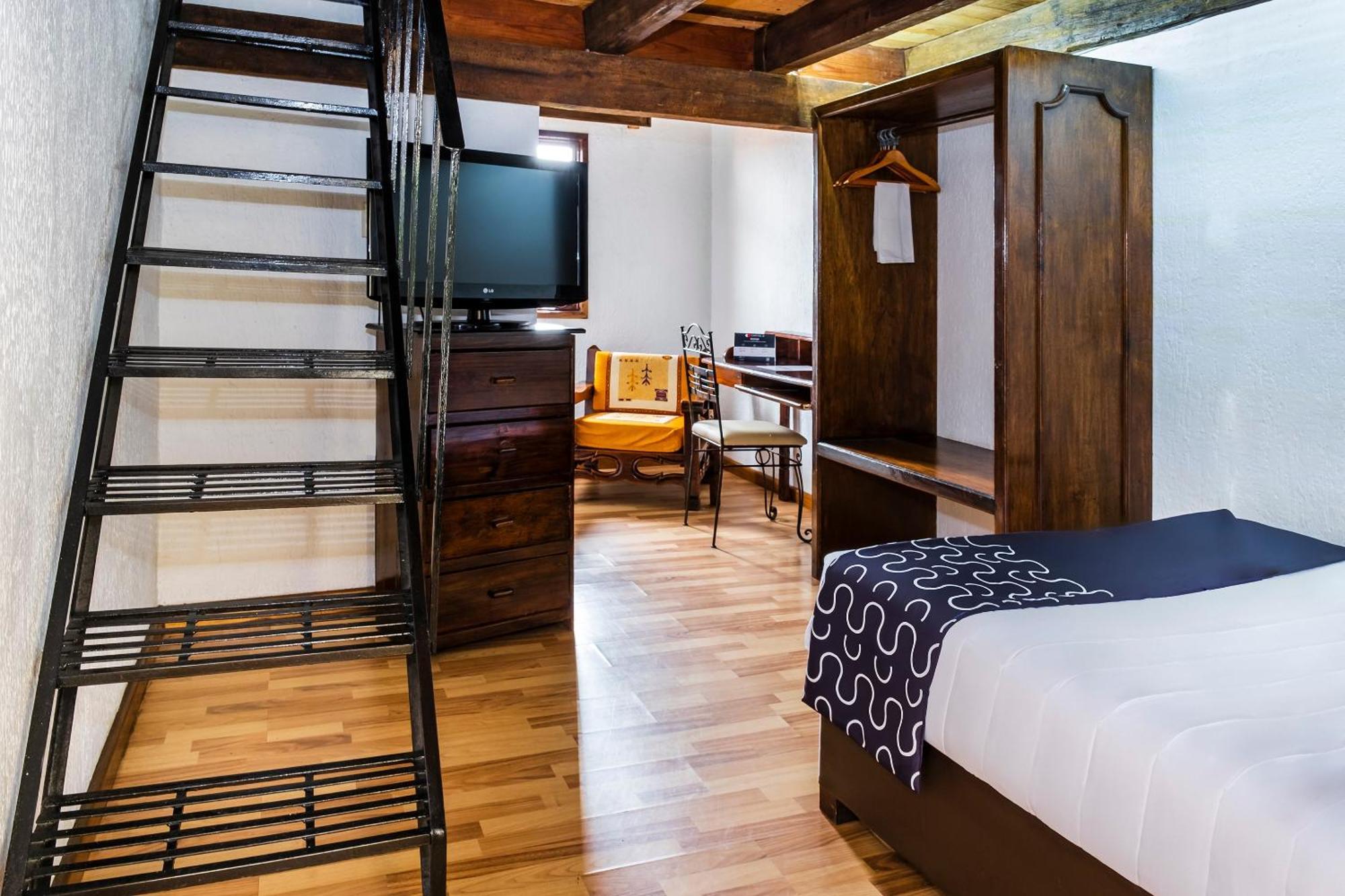 Capital O Hotel Central, Xalapa Extérieur photo