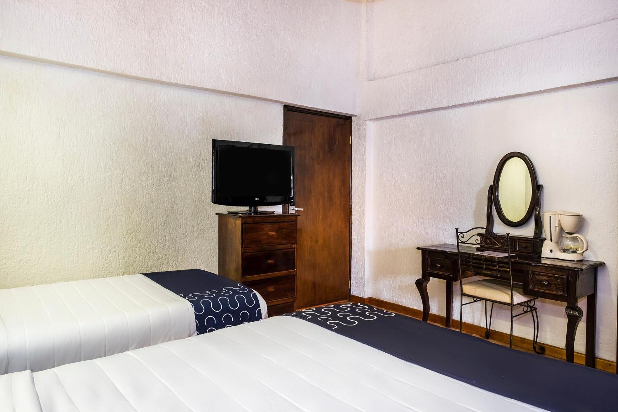 Capital O Hotel Central, Xalapa Extérieur photo